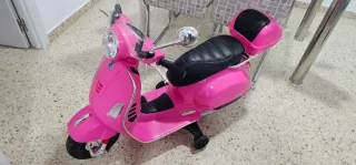 Moto Vespa Infantil Rosa 12V