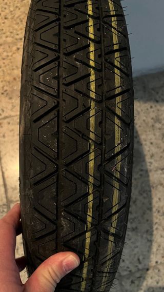 Rueda de repuesto 125/90/R15