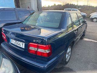 Volvo S70 2000