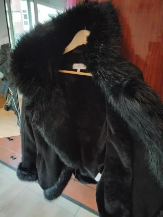 Chaqueta Chic & Jeune Paris Negra Mujer