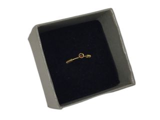 anillo oro 18k con piedra con circonita