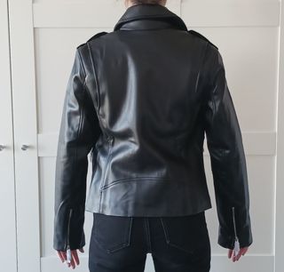 Chaqueta efecto piel MANGO Mujer XS