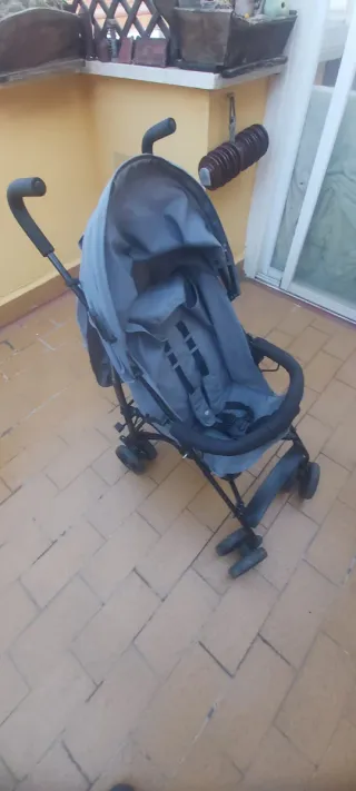 Silla de paseo Kinderkraft gris