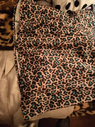 Vestido estampado leopardo sin usar