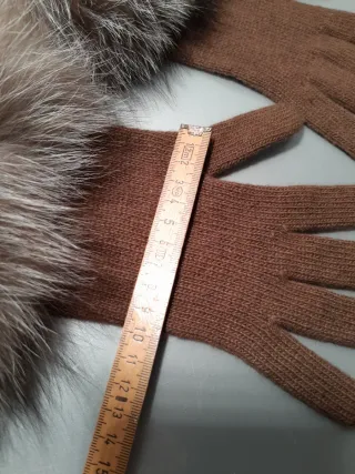 Guanti lana marroni con polsino pelo vero