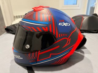 Conjunto moto: Casco, Chaqueta, Guantes