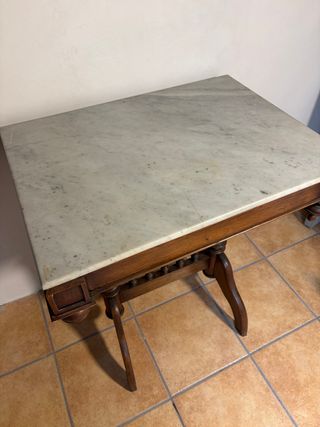 Mesa de Madera y Mármol vintage