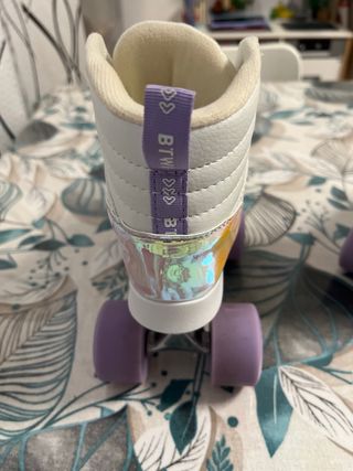 Patines blancos para niña