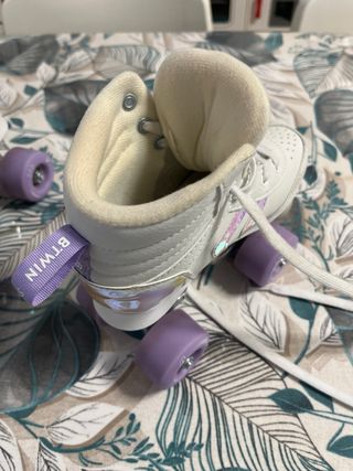 Patines blancos para niña