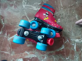 Patines 4 Ruedas Mickey Mouse. Talla 28-30