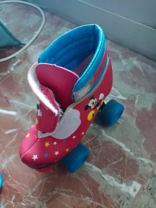 Patines 4 Ruedas Mickey Mouse. Talla 28-30