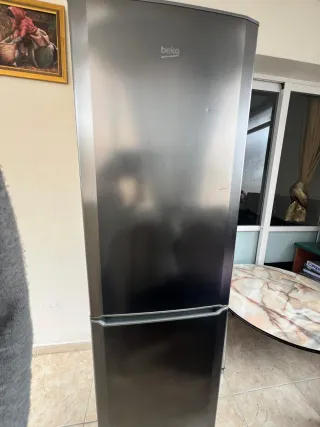 Nevera Beko