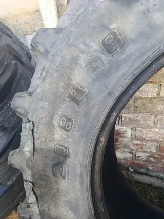 Rueda Tractor 20.8-38