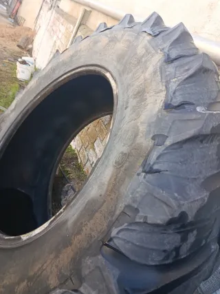 Rueda Tractor 20.8-38