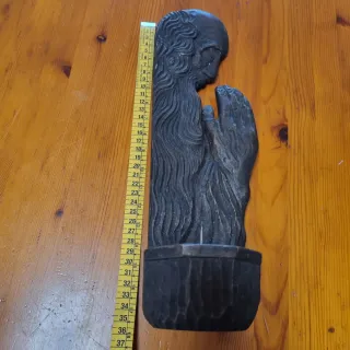 Aplique antiguo de pared Cristo orante en madera