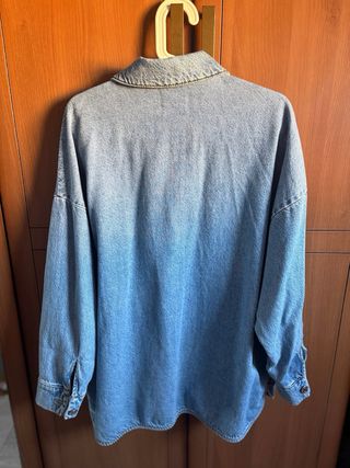 Sobrecamisa vaquera Zara Talla L