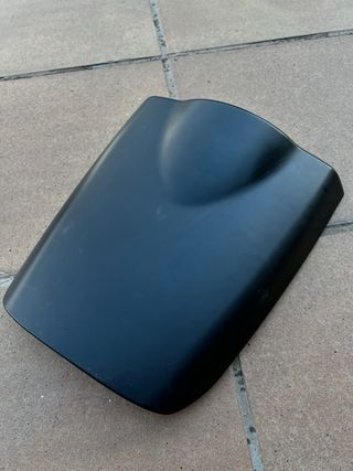 Tapa colín Honda CBR600RR 2006 Negra