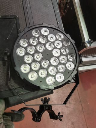 Audibax Dallas 300 - Foco LED RGBW 4-en-1