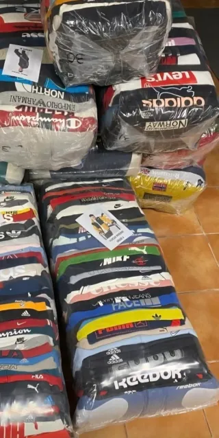 Lote Ropa Marca Grado A 15€/Kilo