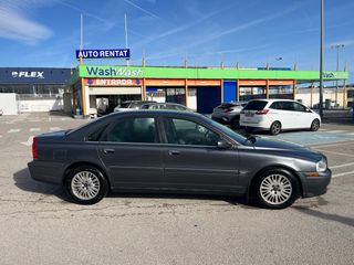 Volvo S80 2004