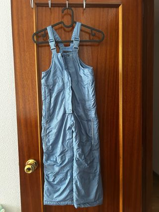 Pantalon de nieve con tirantes talla 5/6