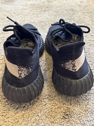 Adidas ORIGINALES Yeezy Boost 350 V2 Black Gold