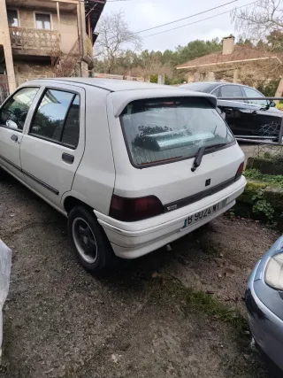 Renault Clio 1992