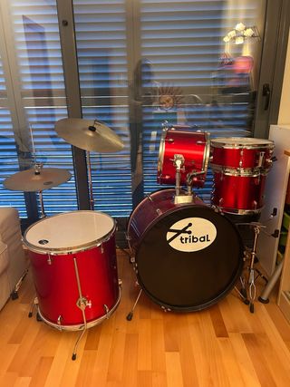Batería Acústica Roja Tribal