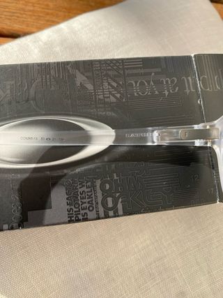 Gafas de sol Oakley Latch Matte Clear Jade Iridium