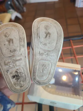 Bota bebé charol blanco talla 18