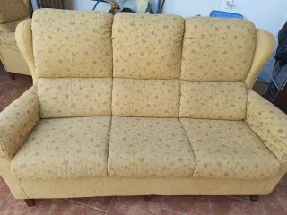 Sofá de 3 plazas con estampado floral