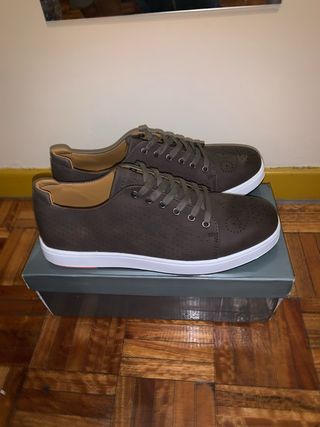 Sapatos Lacoste Castanhos