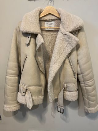 Chaqueta Stradivarius Beige Talla S