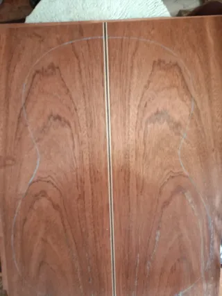 Legno per costruzione di chitarra