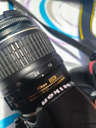 Nikon 32000 con 5404 disparos