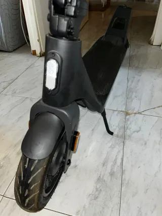 Patinete Xiaomi 4 Lite (1 mes de uso)