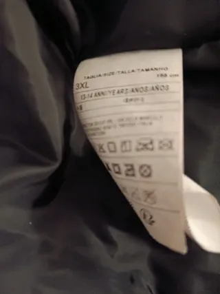 Anorak Benetton Rojo Talla 13-14 Años