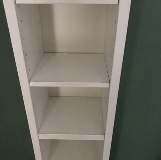 Scaffale IKEA GNEDBY per CD