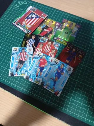 250 Cromos DIFERENTES Adrenalyn XL 25/26