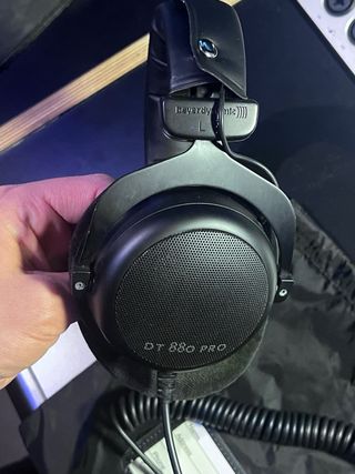 Auriculares Beyerdynamic DT 880 Pro Negro