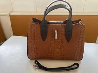 Bolso Vera Italy Marrón y Negro Piel Cocodrilo