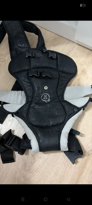 Mochila Portabebés Jane Negra