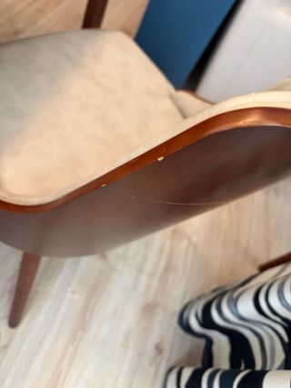 Mesa extensible y 6 sillas nórdicas