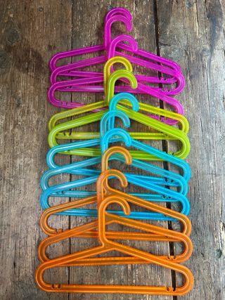 Lote 16 perchas infantiles colores Ikea y Disney