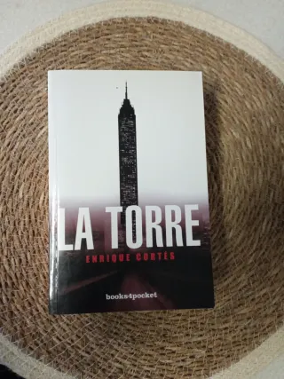 La torre (Books4pocket Narrativa) (Spanish Edit...
