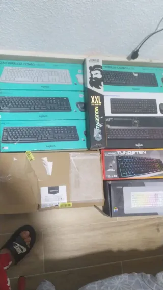 Pack Teclados G-LAB y Logitech