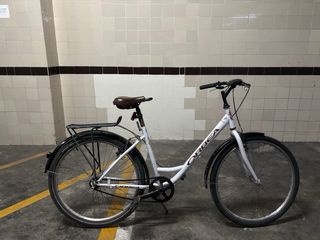 Bicicleta Orbea Paseo Blanca