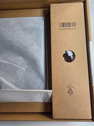 Samsung Galaxy Book4 (2024) – NUOVO MAI ACCESO