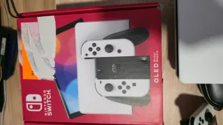 Nintendo Switch OLED + Accesorios