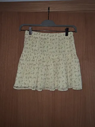 Falda corta niña floral